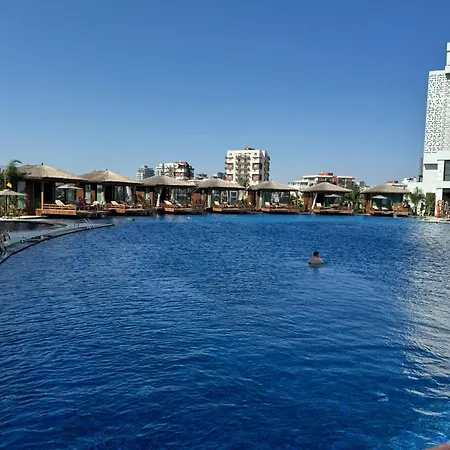 Apartament Grand Sapphire Iskele Block A Kat 20 Paralimni