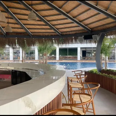 Grand Sapphire Iskele Block A Kat 20 * Paralimni